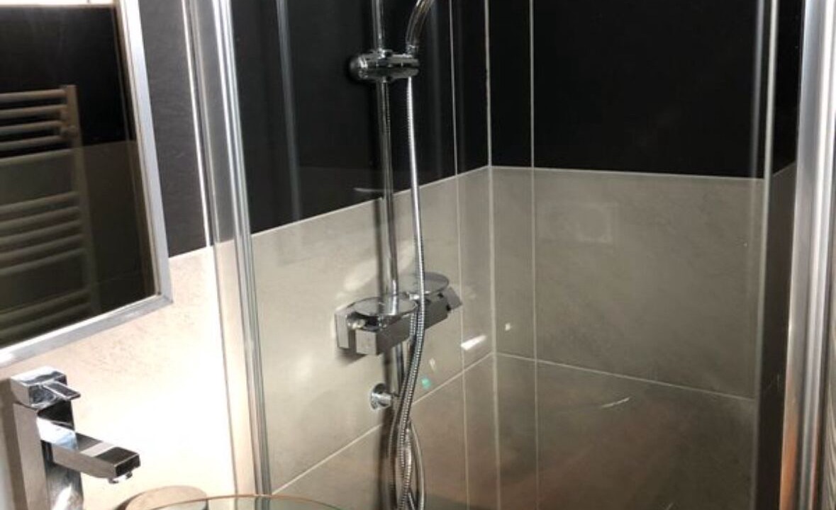 Photo of Bathroom in Vignec