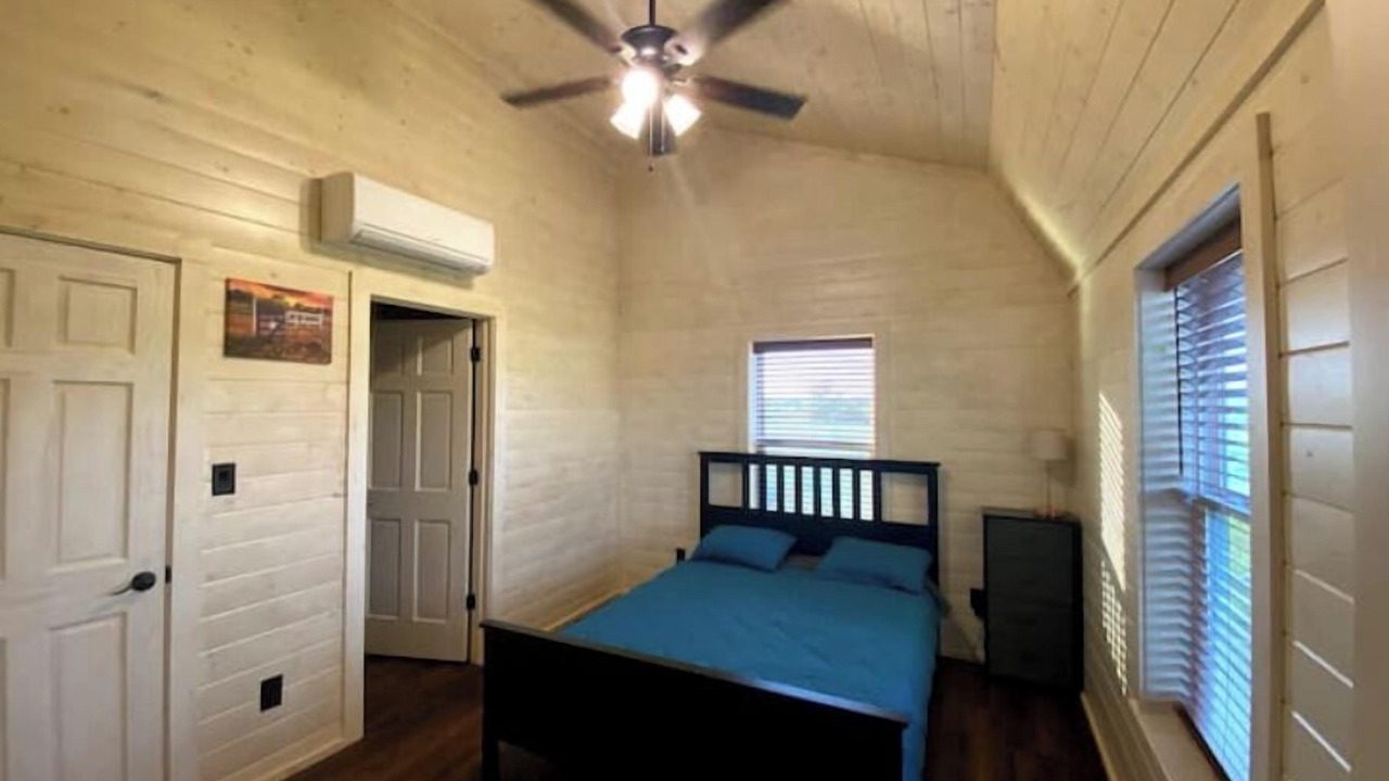 Photo of Bedroom in Paige
