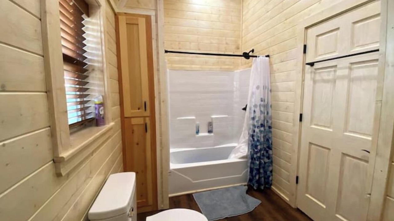 Photo of Bathroom in Paige