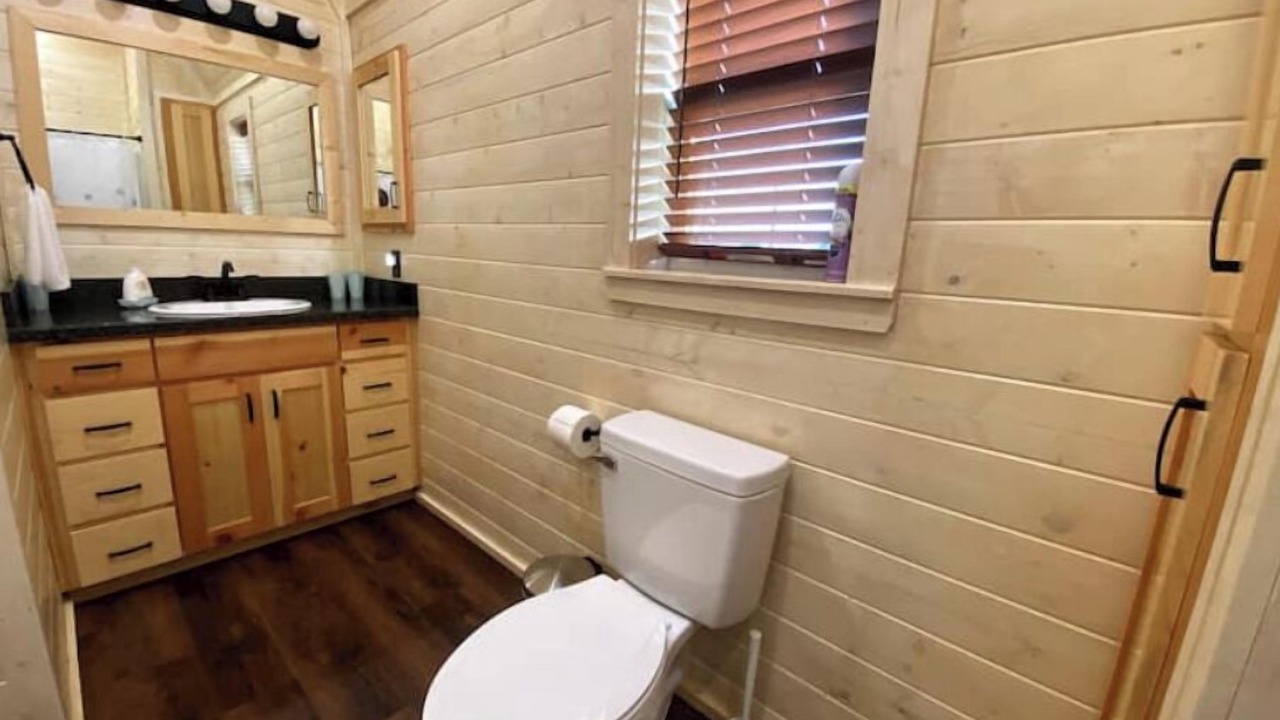 Photo of Bathroom in Paige