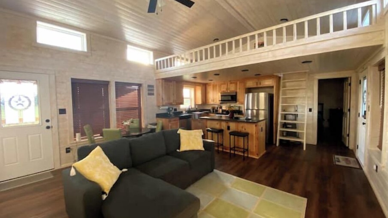 Photo of Livingroom in Paige