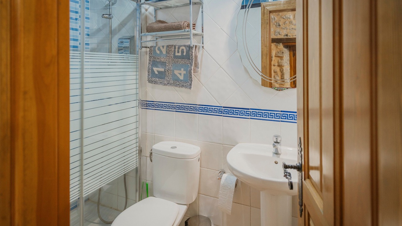 Photo of Bathroom in Curiel
