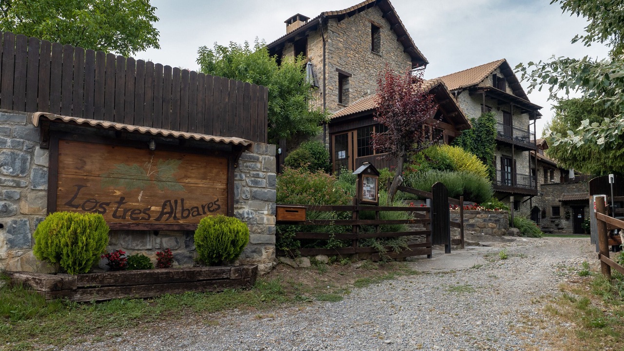 Photo of Outdoor in Lardies