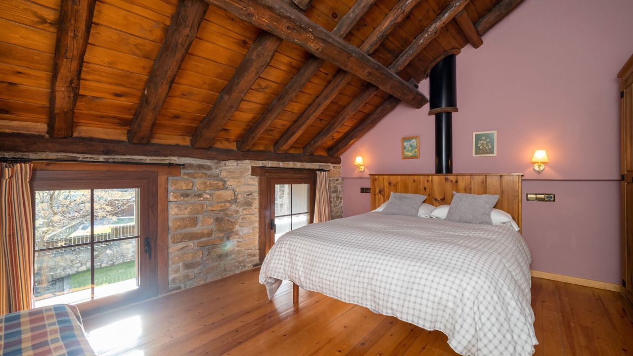 Photo of Bedroom in Lardies