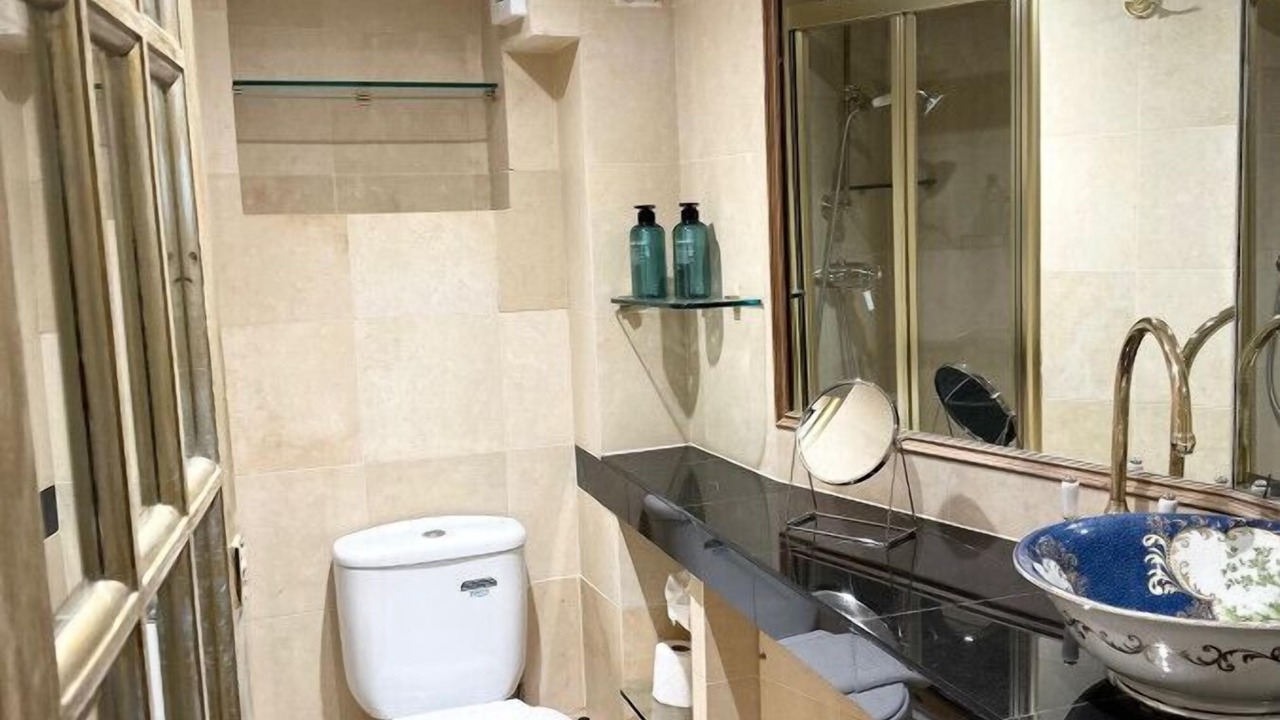 Photo of Bathroom in Blenheim