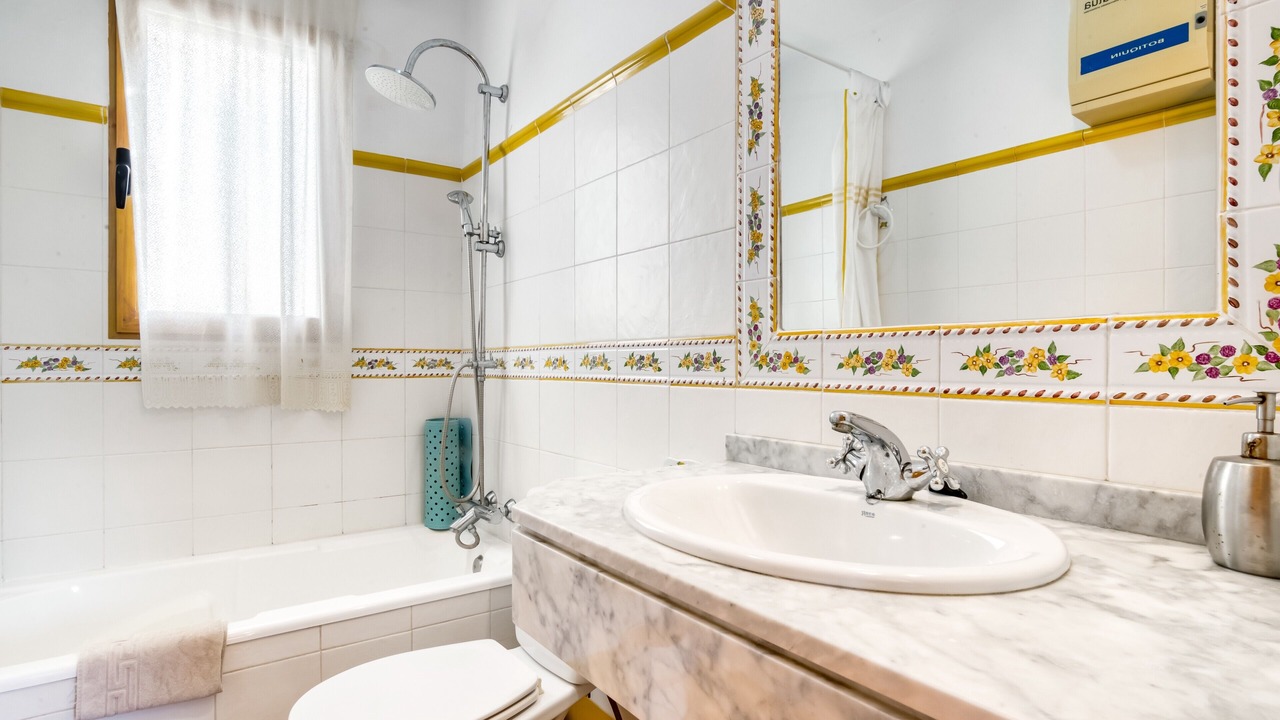 Photo of Bathroom in Orba