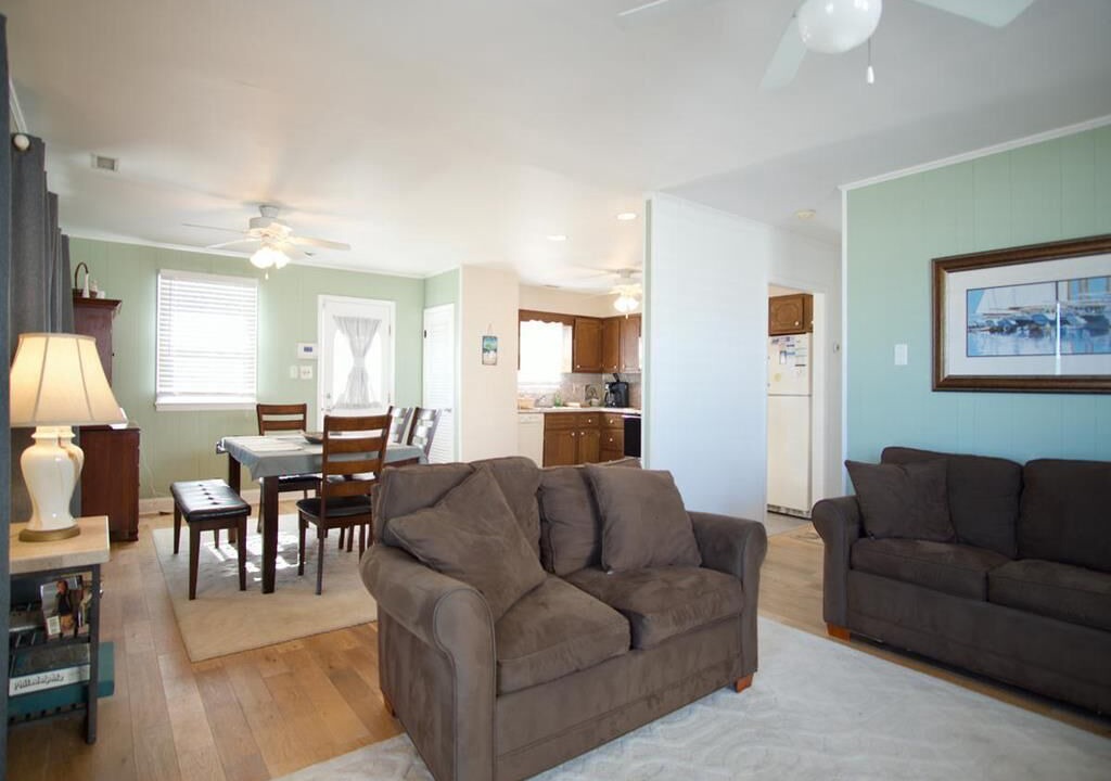 Photo of Livingroom in Townsend's Inlet