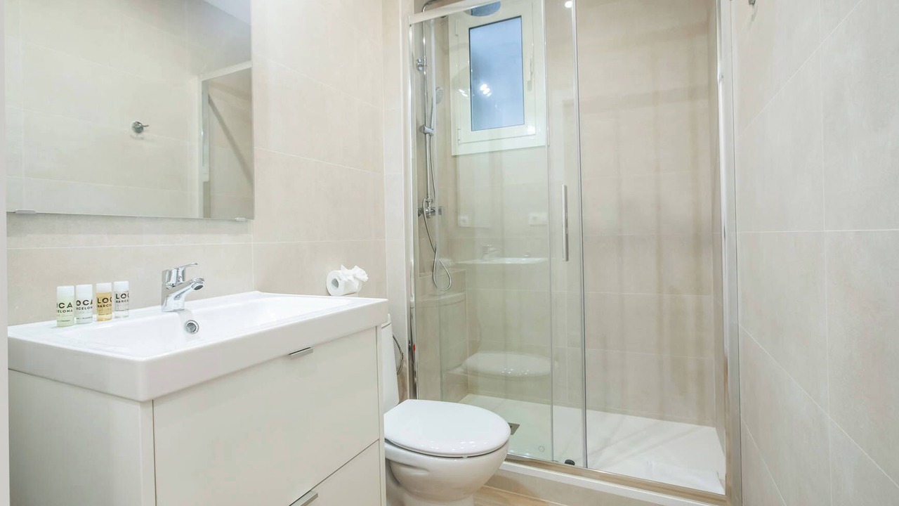 Photo of Bathroom in El Poble-sec
