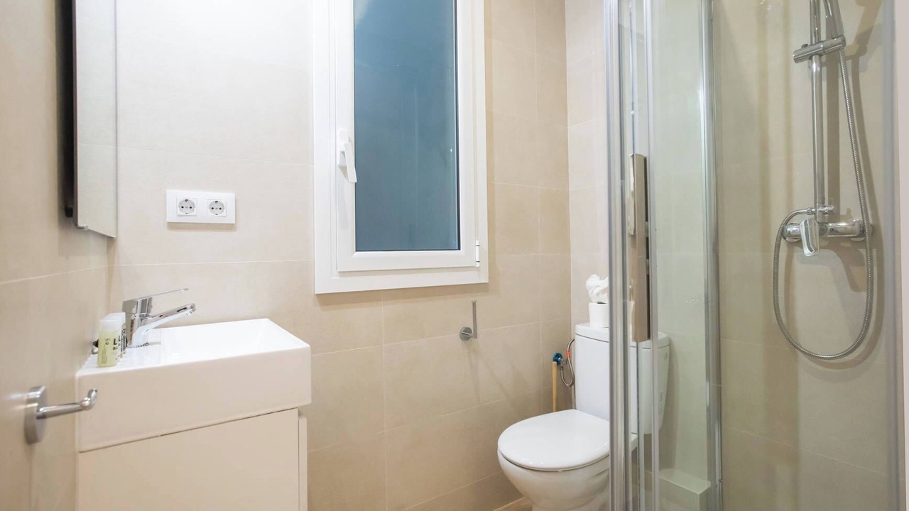 Photo of Bathroom in El Poble-sec