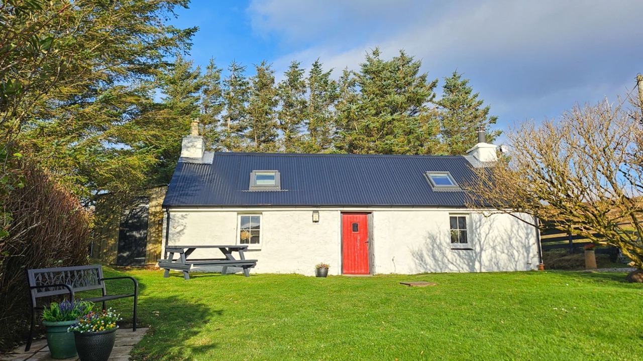 Photo of Outdoor in Struan