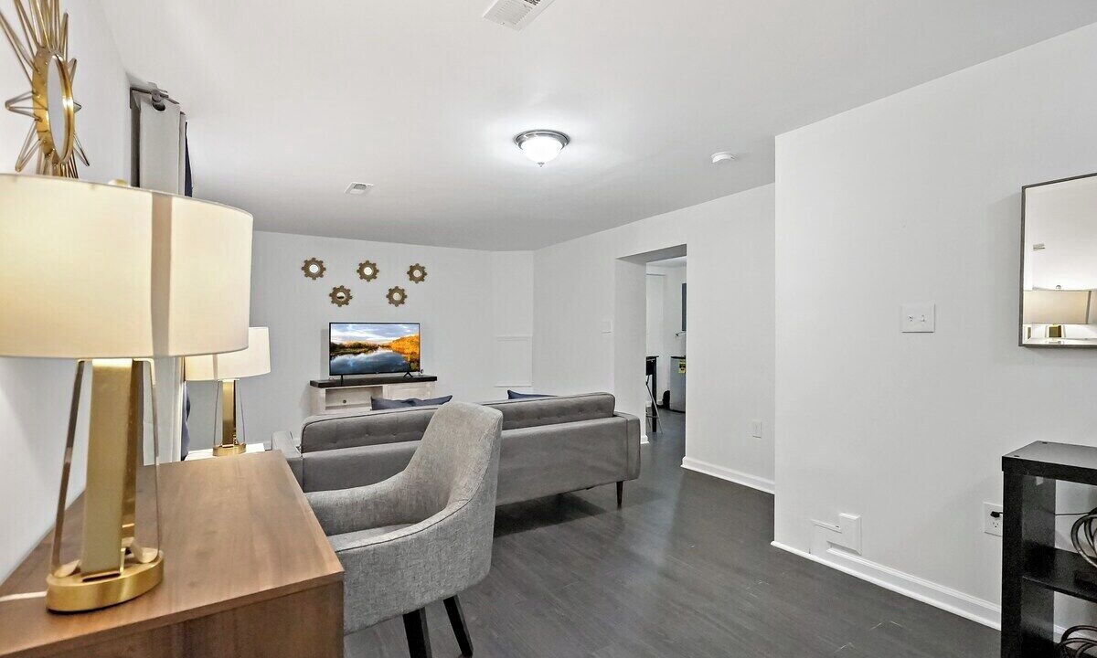 Photo of Livingroom in Capitol Heights