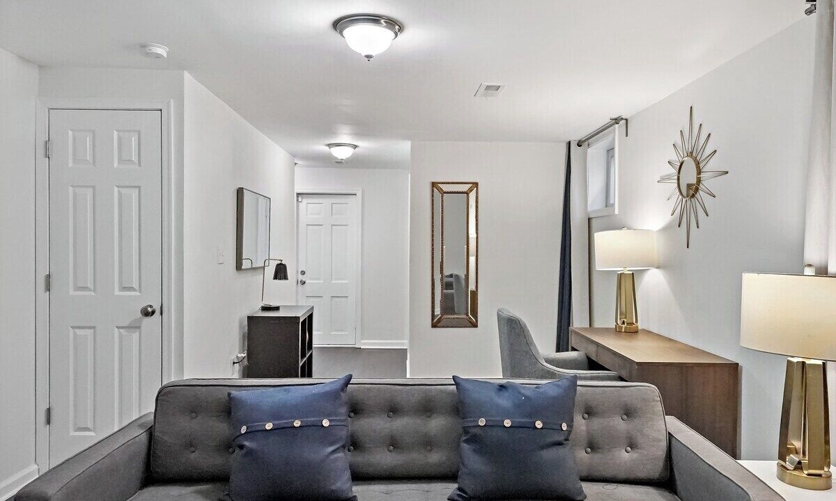Photo of Livingroom in Capitol Heights