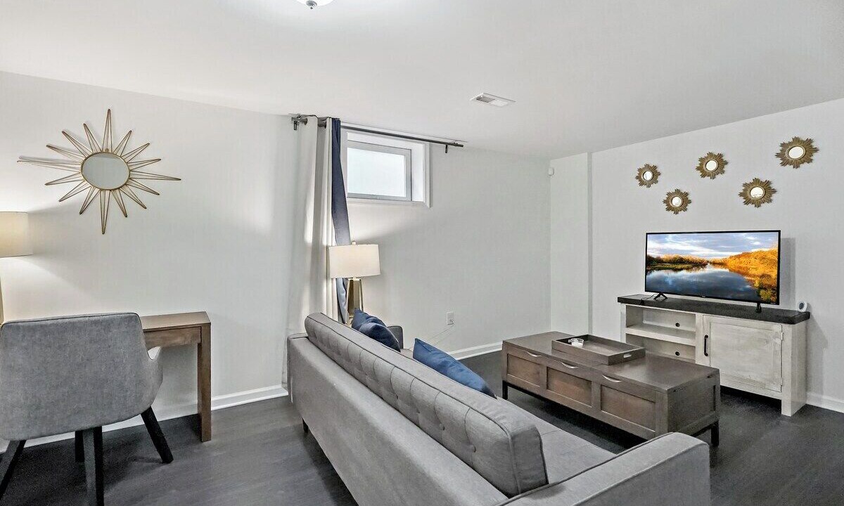 Photo of Livingroom in Capitol Heights