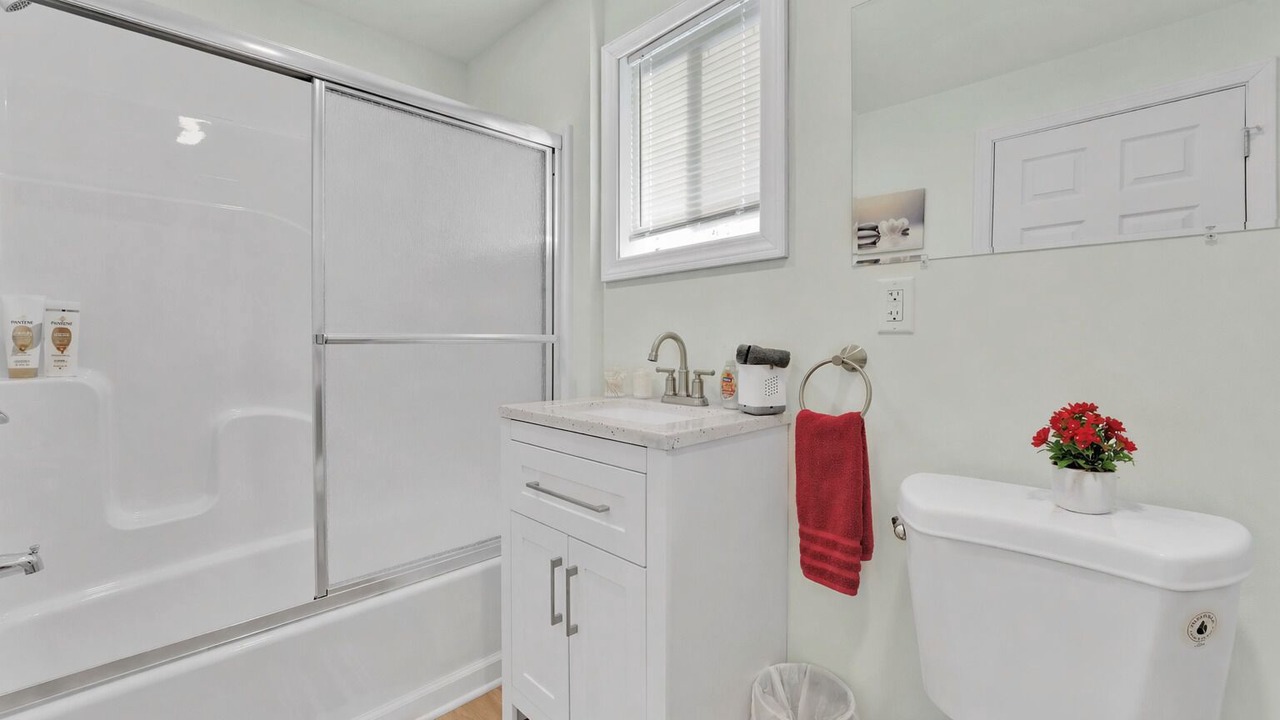 Photo of Bathroom in Lake George
