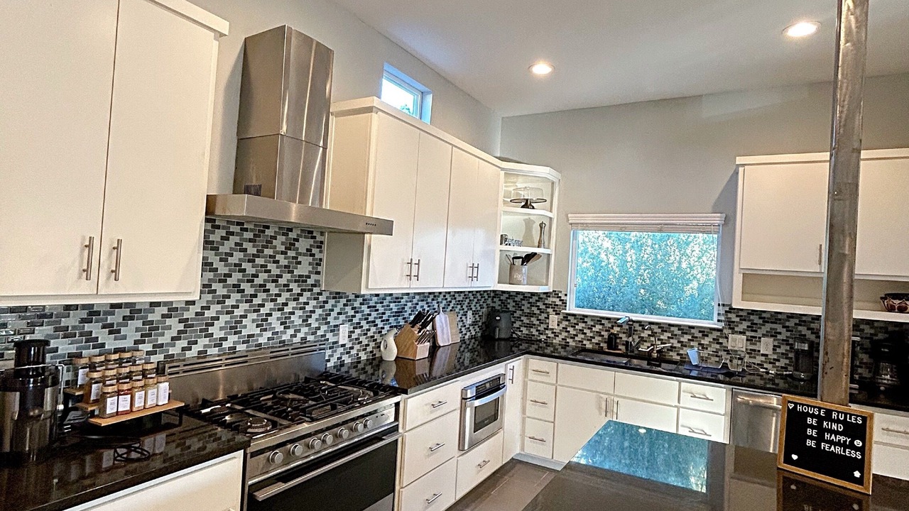Photo of Kitchen in St. John - Coronado Hills