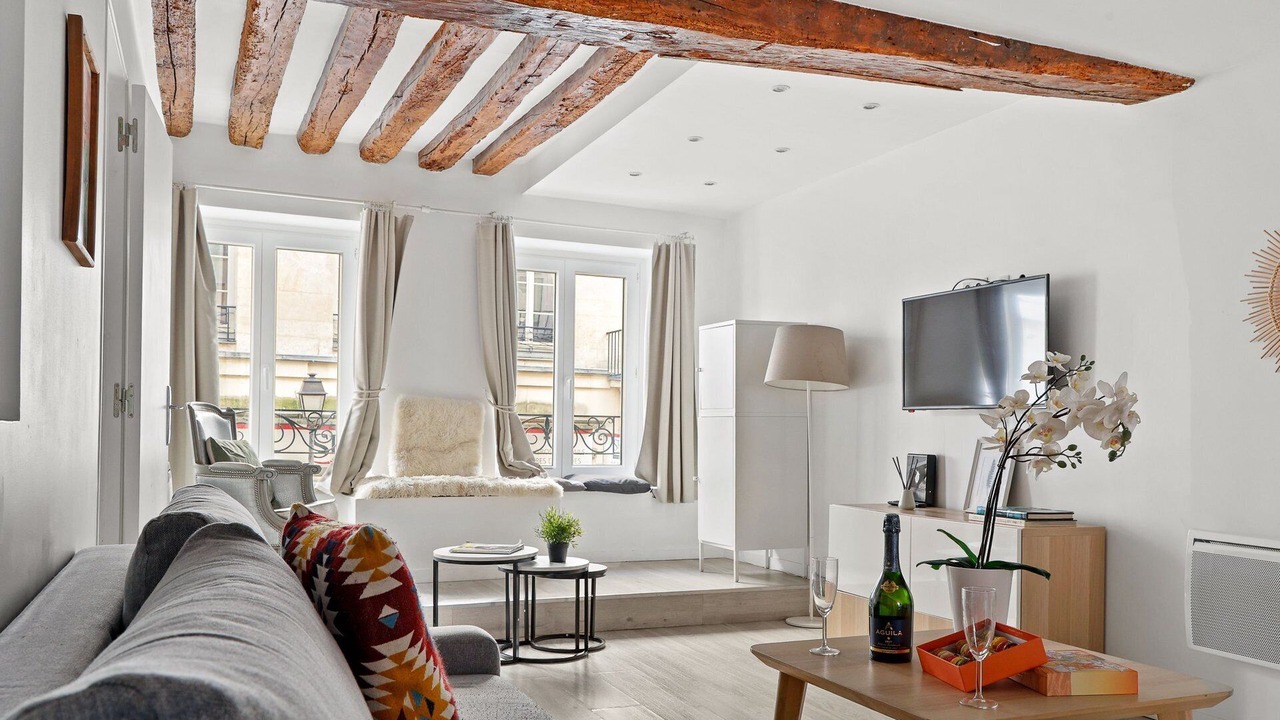 Photo of Livingroom in Bonne-Nouvelle