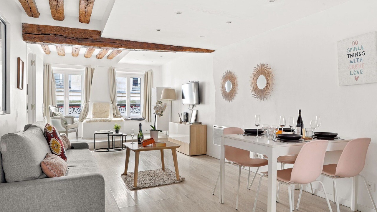 Photo of Livingroom in Bonne-Nouvelle