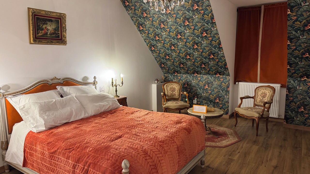 Photo of Bedroom in Mont-pres-Chambord