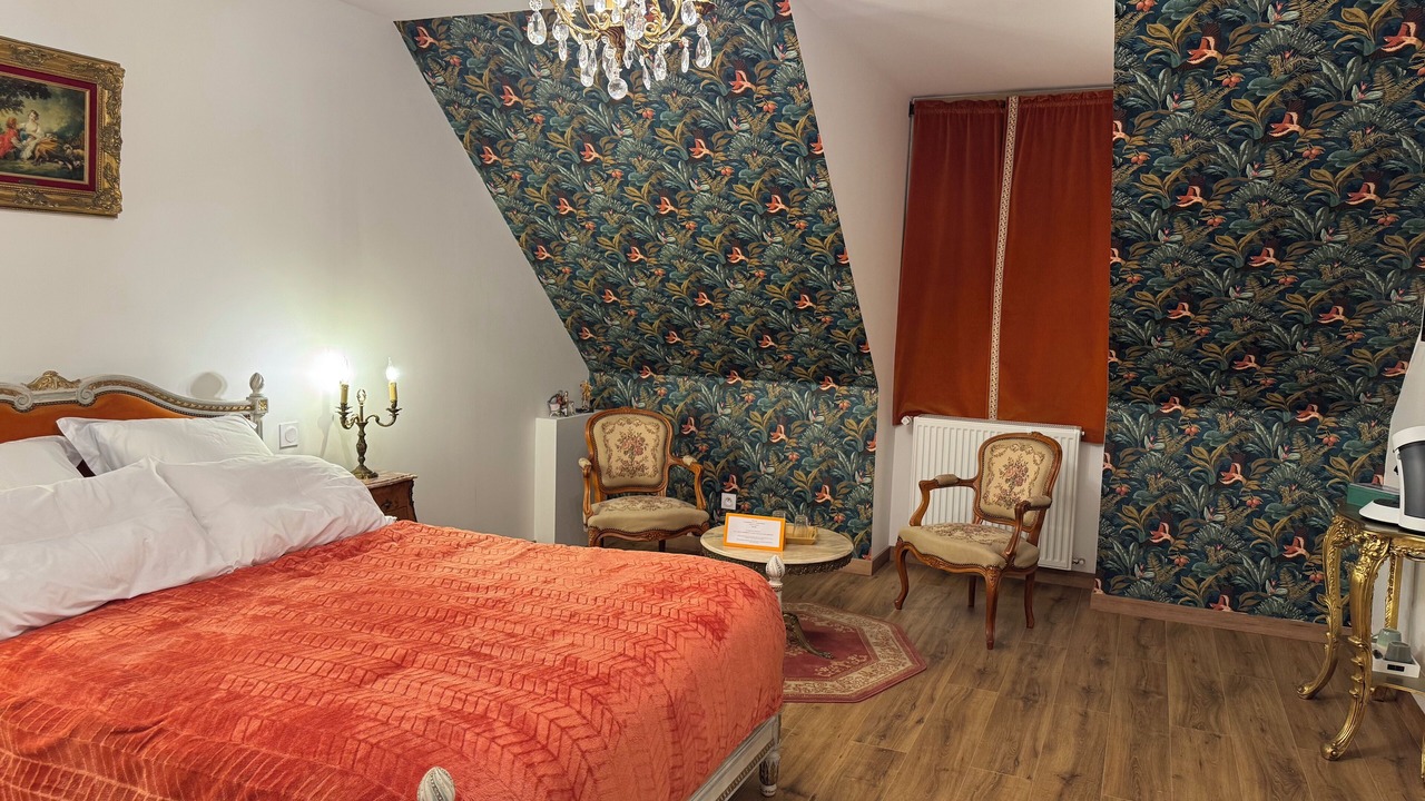 Photo of Bedroom in Mont-pres-Chambord