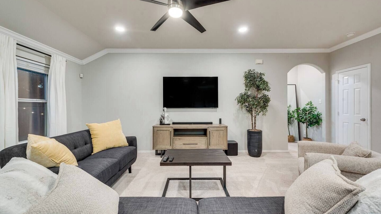 Photo of Livingroom in Little Elm