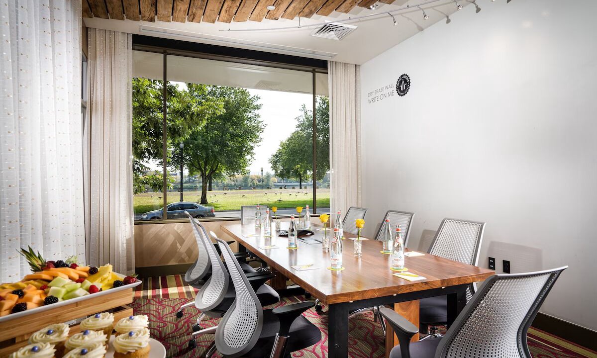 Photo of Others in Downtown Portland