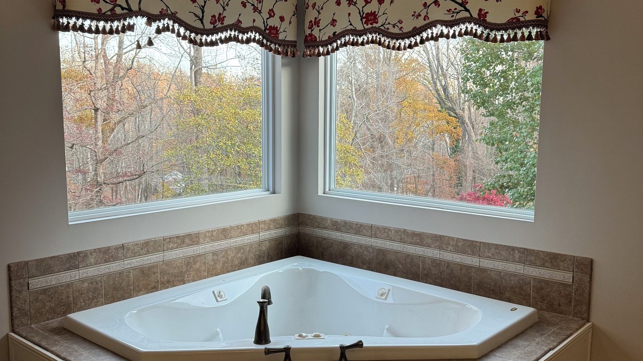 Photo of Bathroom in Martinsville