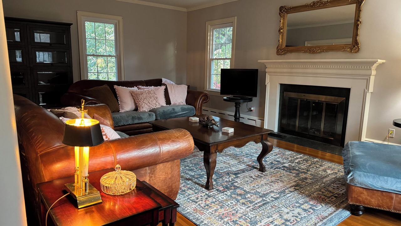 Photo of Livingroom in Martinsville