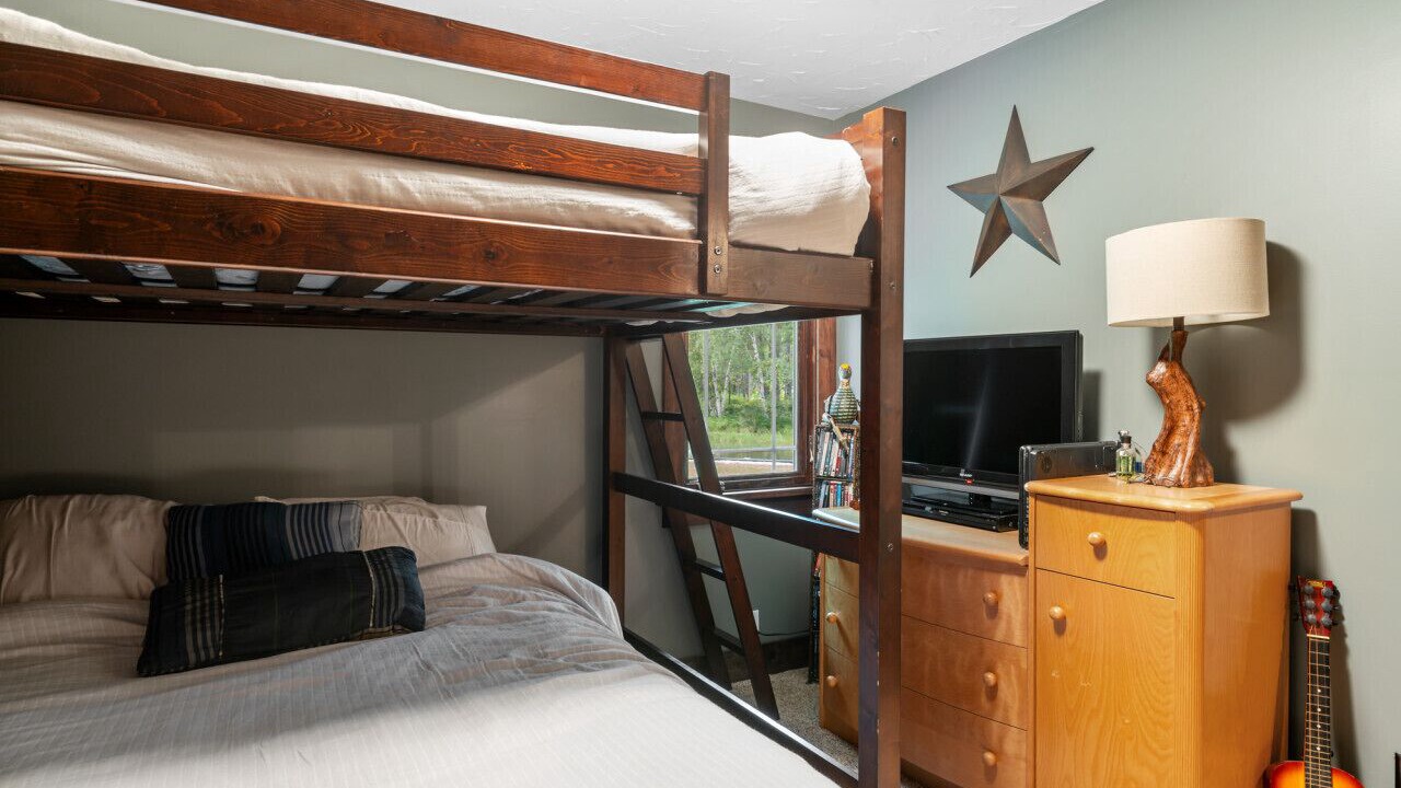 Photo of Bedroom in Brutus