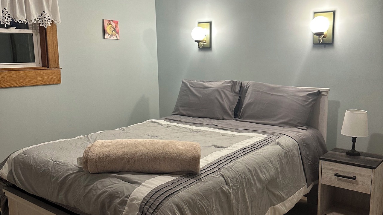 Photo of Bedroom in Town of Porter