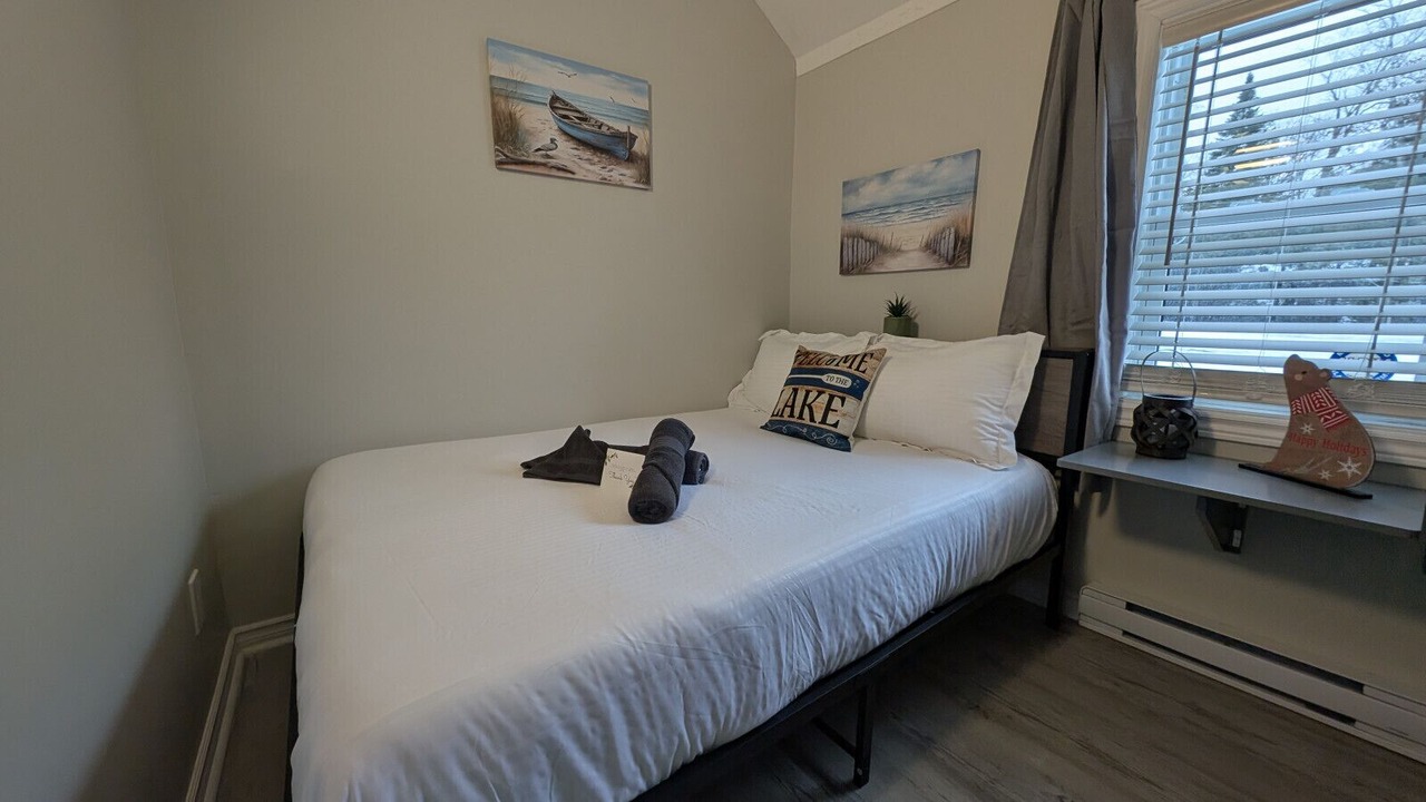 Photo of Bedroom in Balm Beach