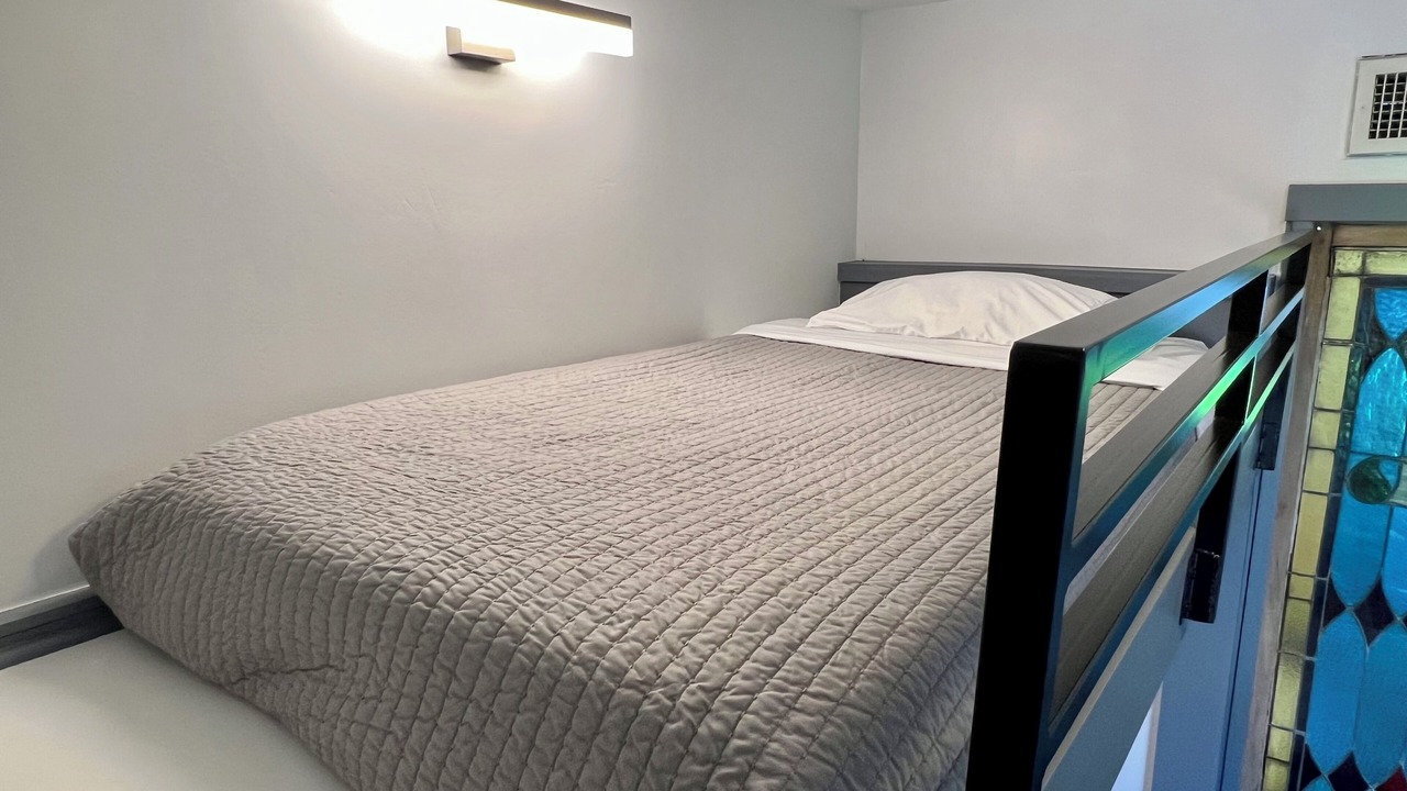 Photo of Bedroom in Ballpark