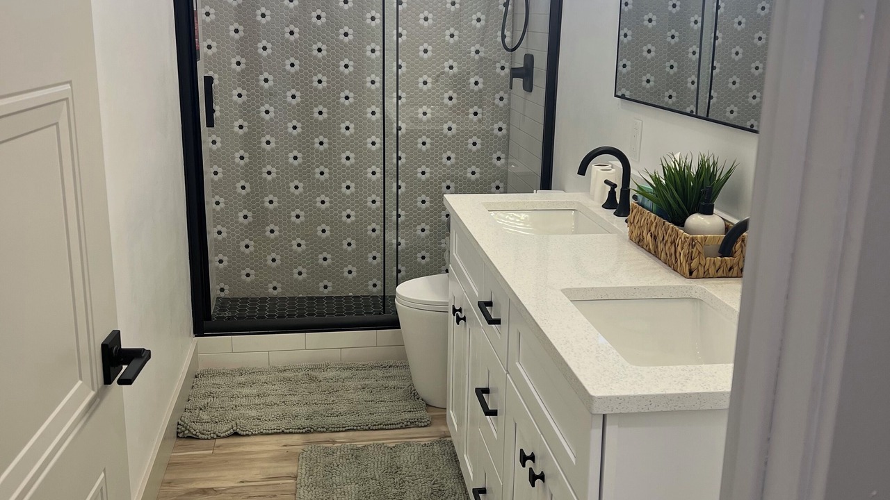 Photo of Bathroom in Pleasant View