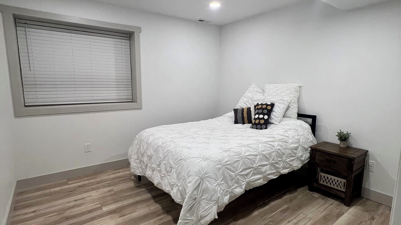 Photo of Bedroom in Pleasant View