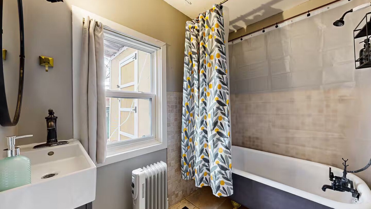 Photo of Bathroom in Bowmanville