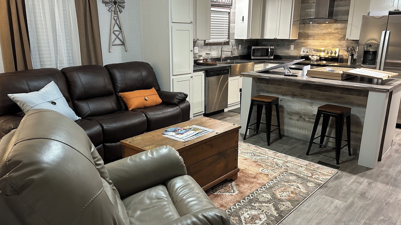 Photo of Livingroom in Lamont