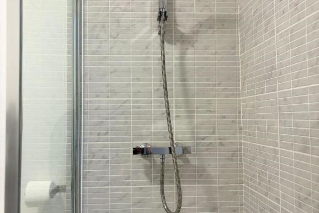 Photo of Bathroom in Penarth