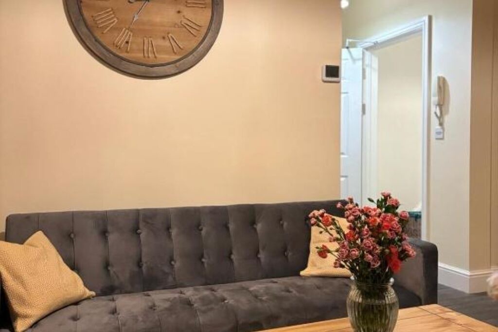 Photo of Livingroom in Penarth