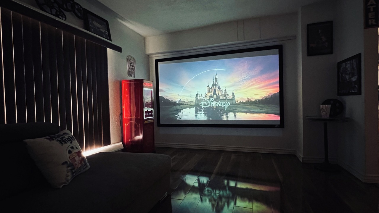 Photo of Livingroom in Smith County