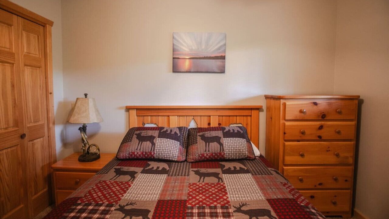 Photo of Bedroom in Winter