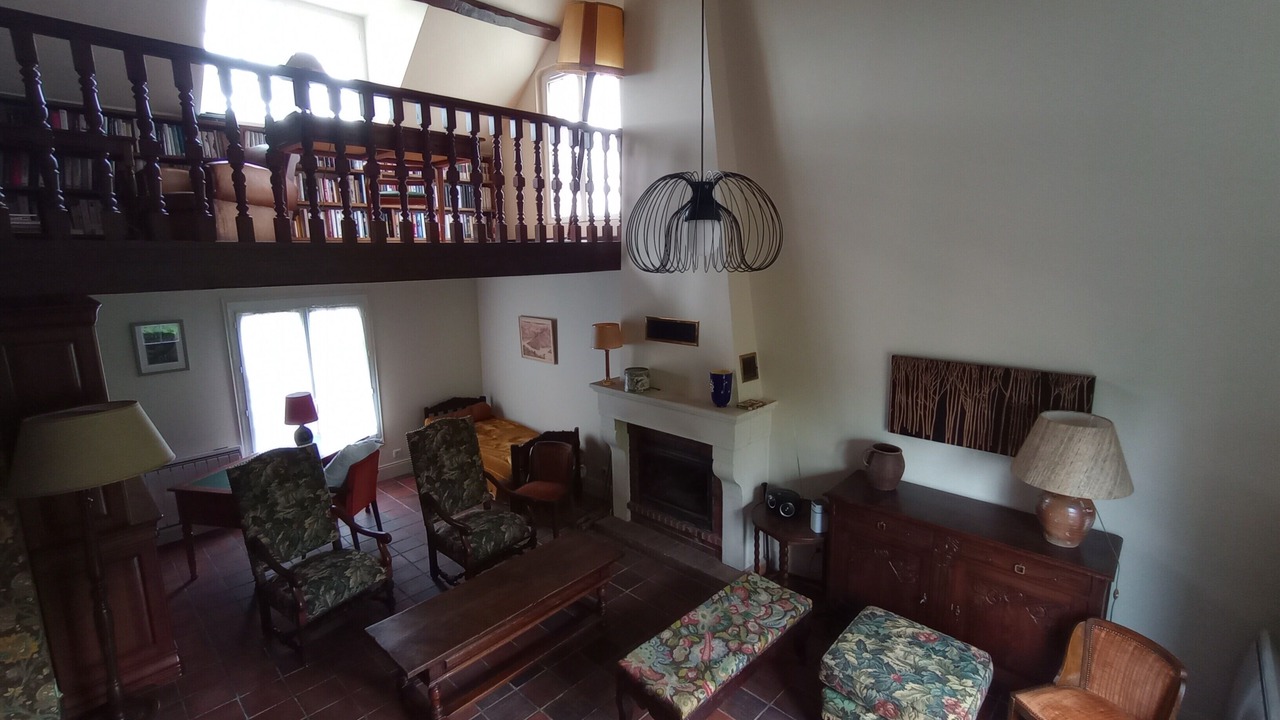 Photo of Others in Baraize