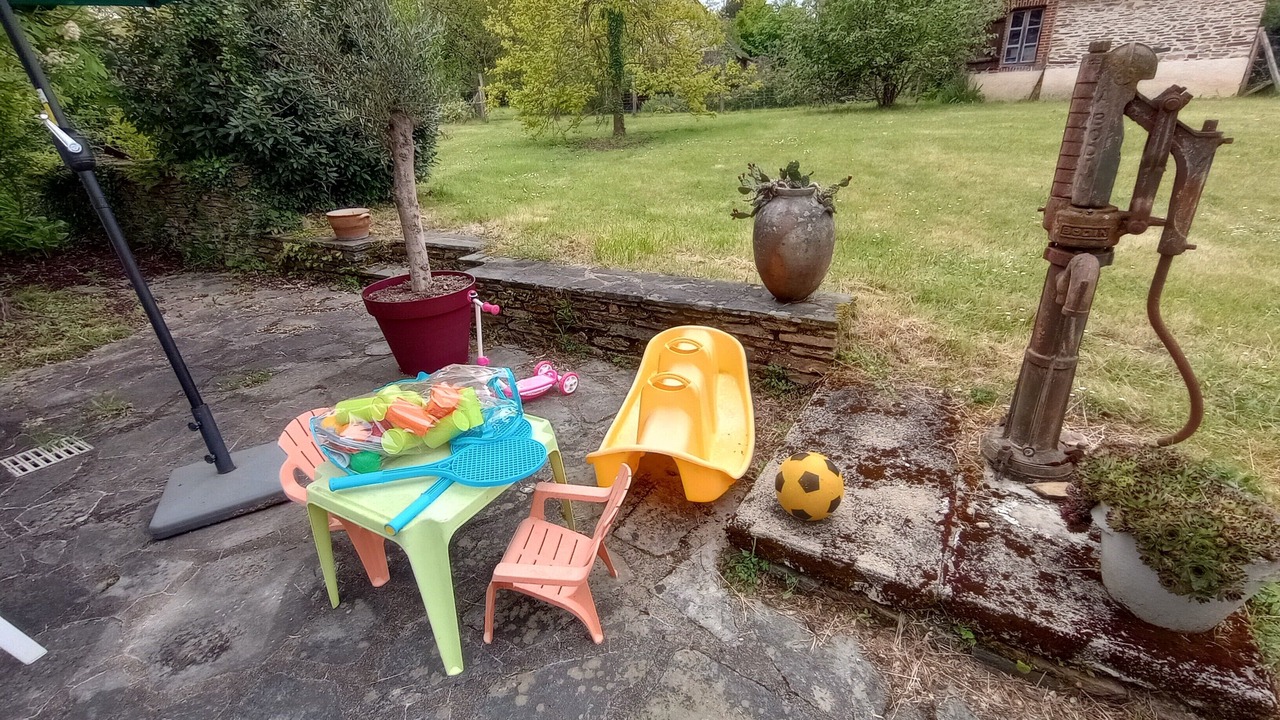 Photo of Others in Baraize