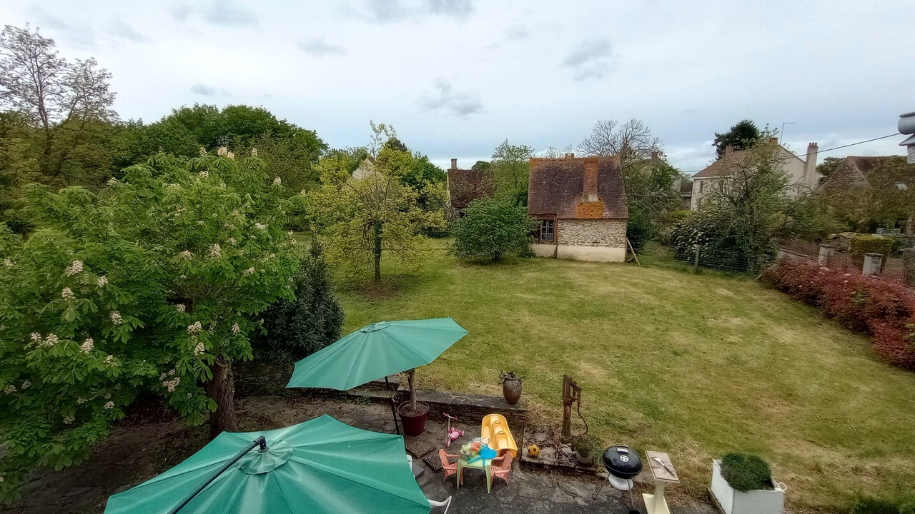 Photo of Others in Baraize