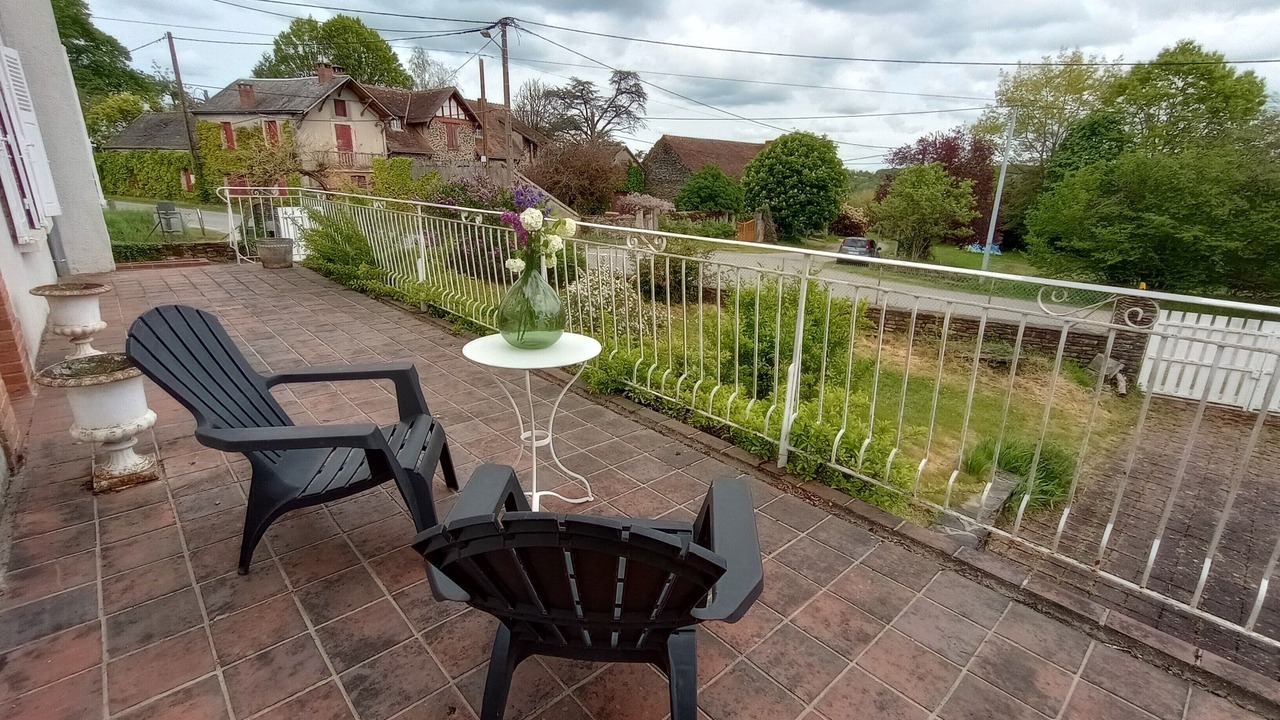 Photo of Others in Baraize