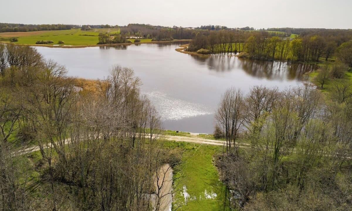 Photo of Outdoor in Saulnay