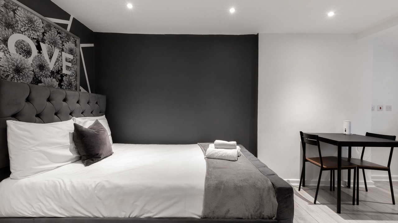 Photo of Others in Paddington