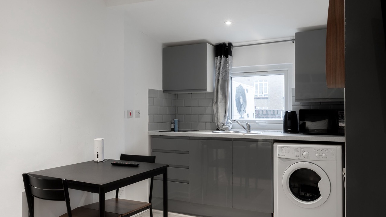 Photo of Others in Paddington