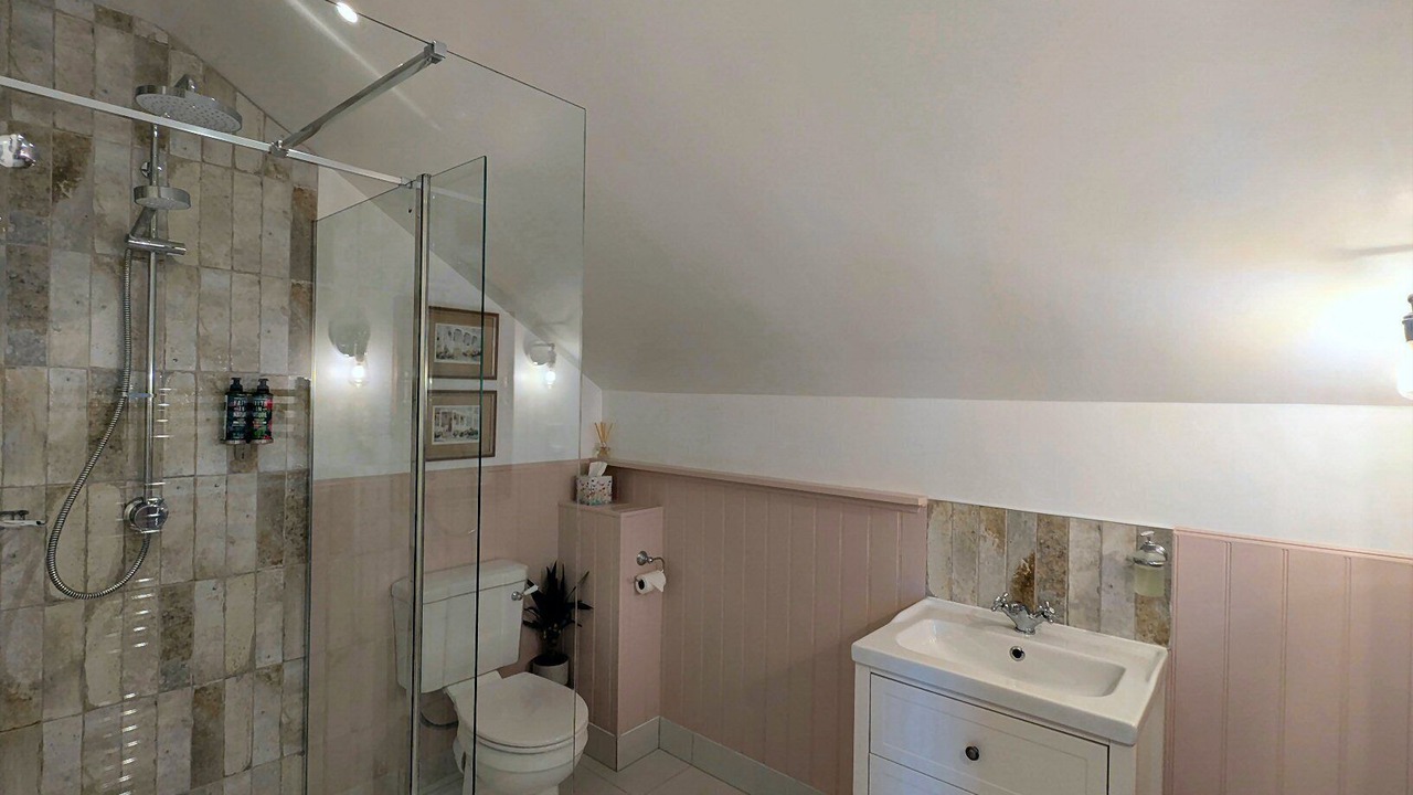 Photo of Bathroom in Littleworth