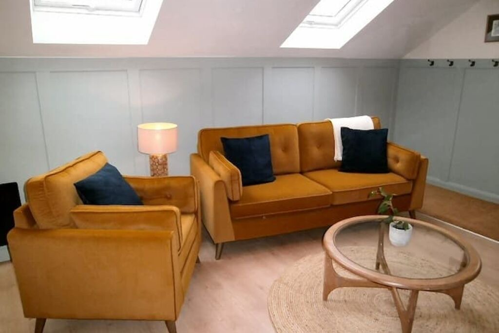 Photo of Others in Littleworth