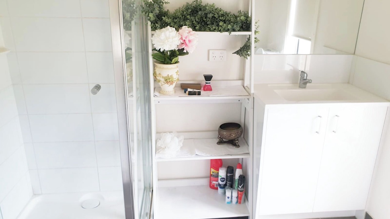 Photo of Bathroom in Officer