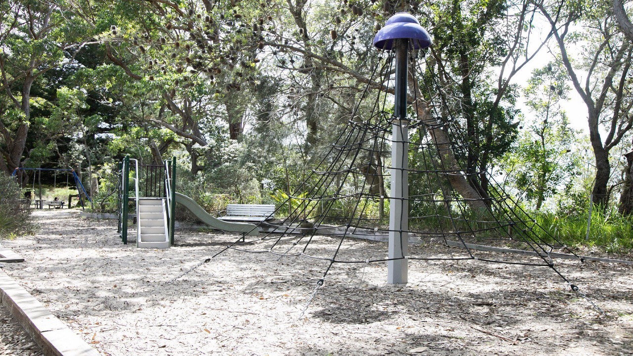 Photo of Others in Pearl Beach